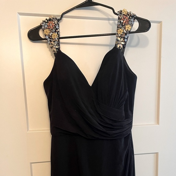 Mac Duggal Formal Gown - Picture 2 of 8